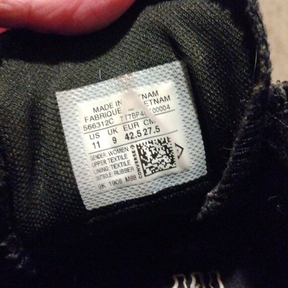 Converse All Star Textured Black Low-Top Sneakers 11 Casual Classic Streetwear - Picture 7 of 9